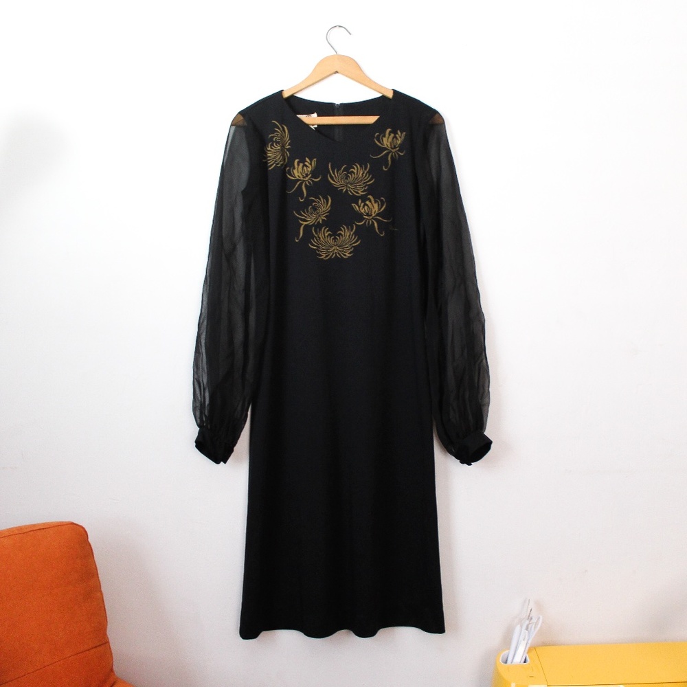 Vintage 1970s Alfred Shaheen Long-Sleeved Dress